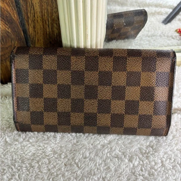 Louis Vuitton International Long Damier Bifold Check Book Wallet - Picture 3 of 11